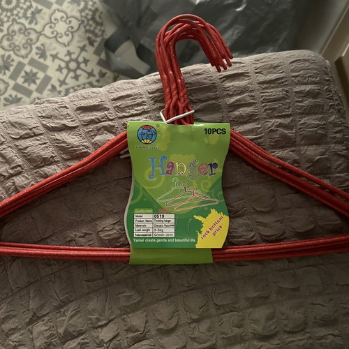 Metal hangers new