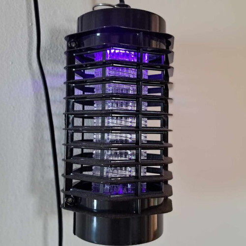 Electric mosquito device like new