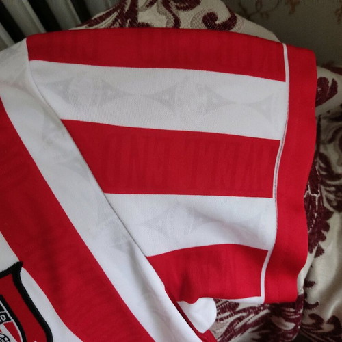 Sunderland kids jersey 1997-1998 age 9-10 like new