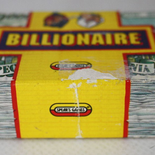 Billionaire portable card board game 1996 new, sealed