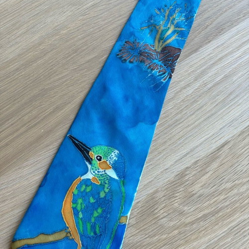 Handmade tie new from 100% pure silk with painted bird design