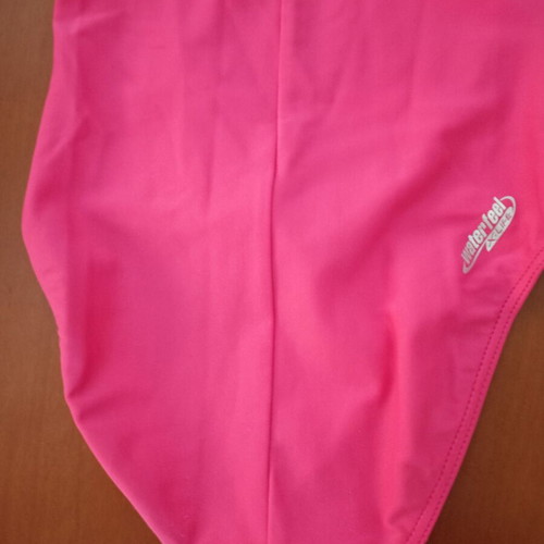 Arena girls' swimsuit used with happy frog design pink