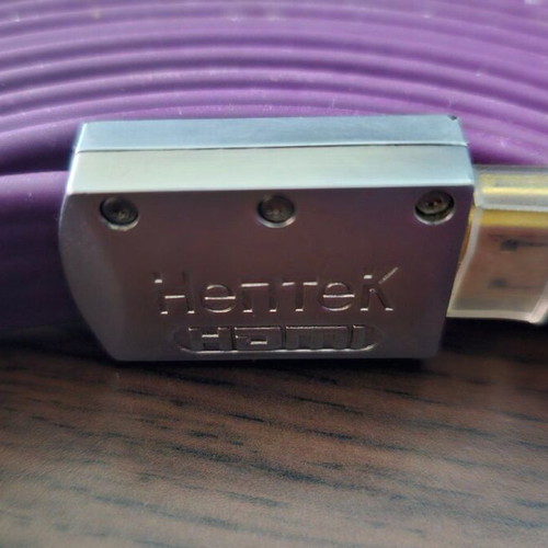 HDMI cable 10 meters like new with carrying case