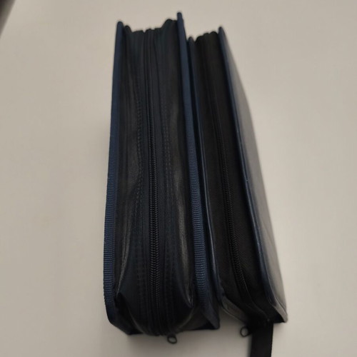 CD/DVD cases set of 2 used, blue, large and small