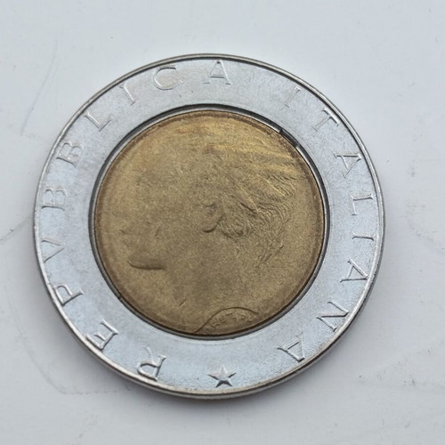 Bimetallic 500 Lire Italy coin 1989 with Quirinale and Braille