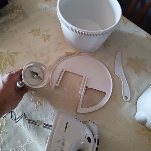 Mixer 300 W used, in good condition