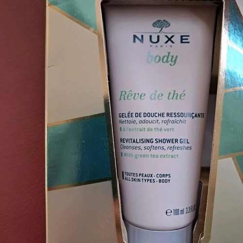 Πακέτο δώρου Nuxe και κρέμα ημέρας Nuxe Prodigieuse καινούργιο