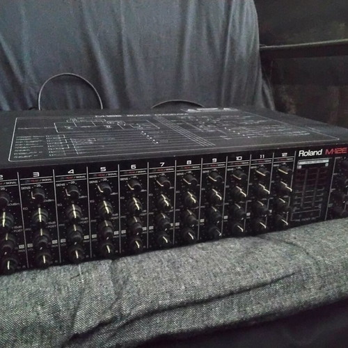 Roland M-12E Rack Mixer used in very good condition