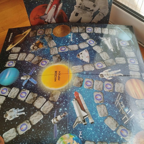 Apostoli Sto Diastima board game like new, space theme