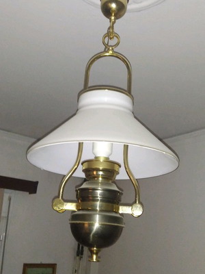 Ceiling light like new