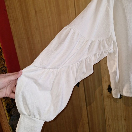Zara blouse white with wide sleeves, like new, size S