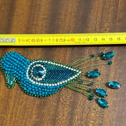 Handmade colorful brooch new with intricate patterns