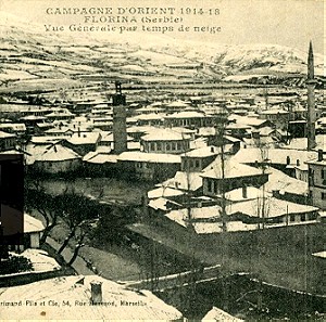 Καρτ ποστάλ Φλώρινας (1918) Χιονισμένη γενική άποψη της πόλης (γαλλική έκδοση)