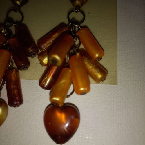Dangling earrings like amber with pearly stones and brown heart, new