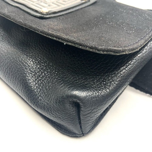 Ames cloth beltbag used, black with minor clasp damage