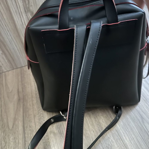 FRNC backpack like new, large black