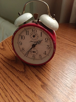 Jerger vintage table clock used, analog