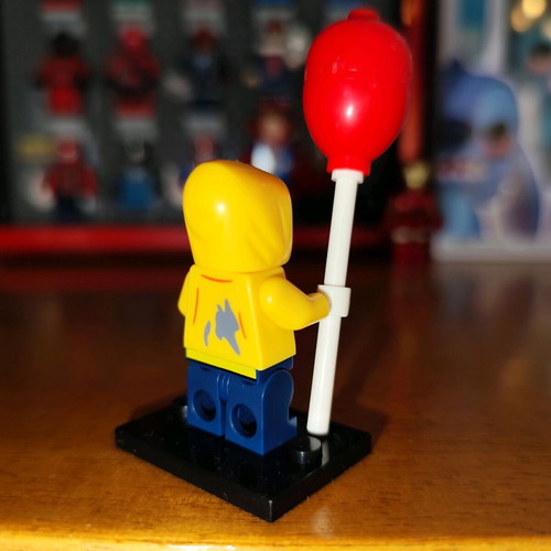 Georgie Denbrough (Dead) like new with base, head, and balloon
