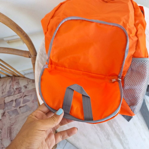 Orange backpack like new for holidays