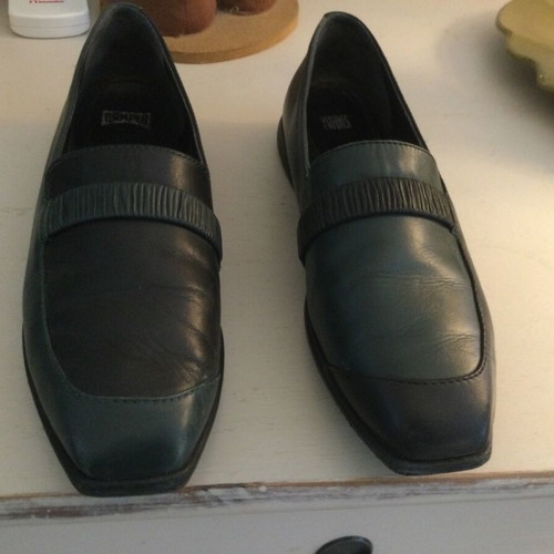 Camber low shoes like new, size 38, black and green