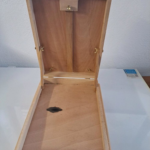 Painting stand used with 2 storage drawers