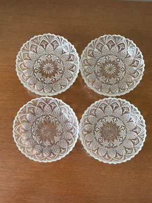 Vintage Cut Glass Dessert Plates Set of 4 15cm