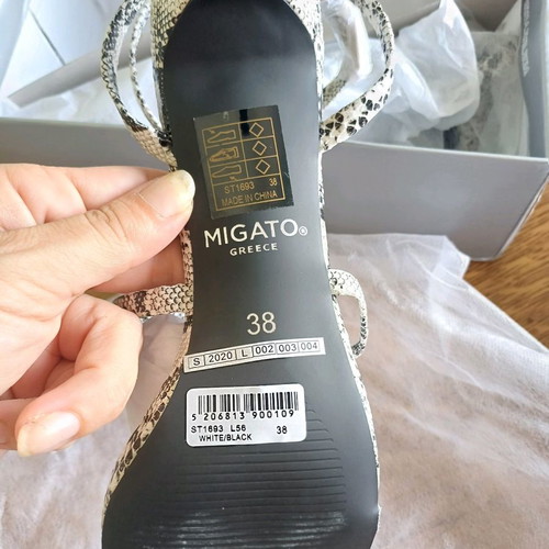 Migato sandals new, size 38