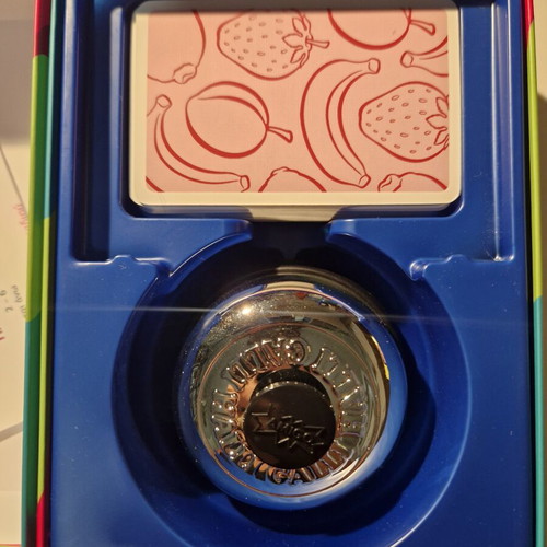 Halli Galli board game like new with cards and bell