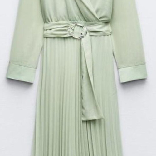 Zara dress size M like new, soft pastel mint color
