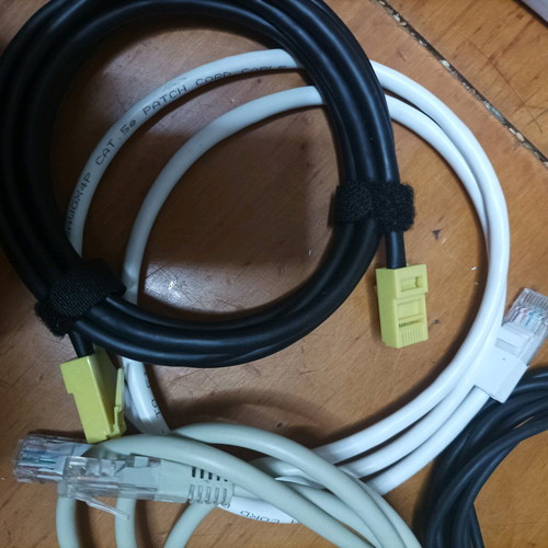 Various cables like new, as shown in photo