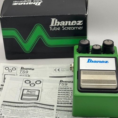Ibanez TS9 Tube Screamer overdrive pedal