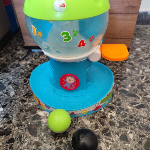 Fisher Price Go Baby Go Swirl'n Tunes Gumball toy