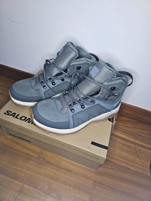 Salomon boots new, grey, winter hiking and ski shoes