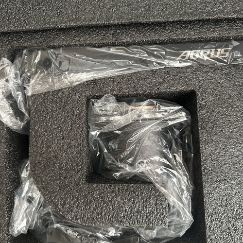 Gigabyte AORUS Liquid Cooler 360 LCD