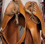 Shein flat shoes vintage style beige like new