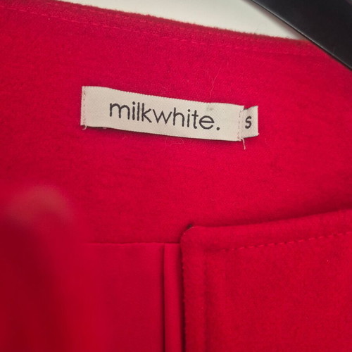 Milkwithe red outerwear like new, size S