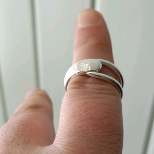 Adjustable women's ring with matte satin finish 925 silver new