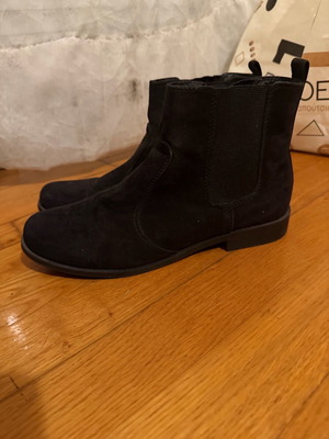 Μποτάκια H&M μαύρα μεταχειρισμένα, μέγεθος 39