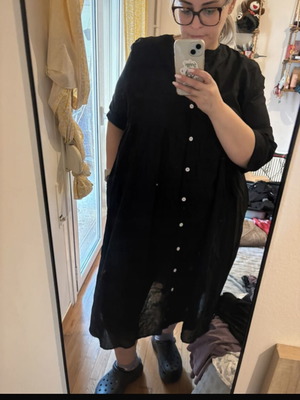 Black summer dress with buttons and pockets like new, XXL