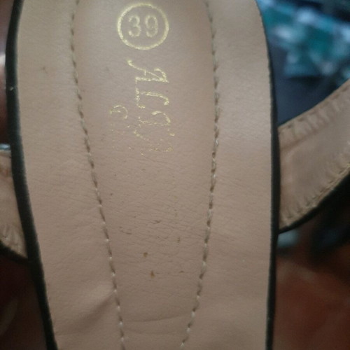 Alta Moda black sandals like new size 39 with high platform heel