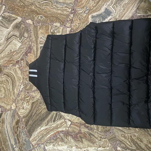 Canada Goose vest new, size M, black