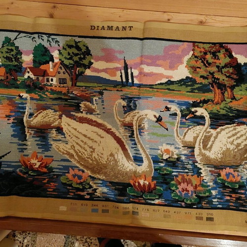 Embroidered paintings new with swans, couple and child with ball