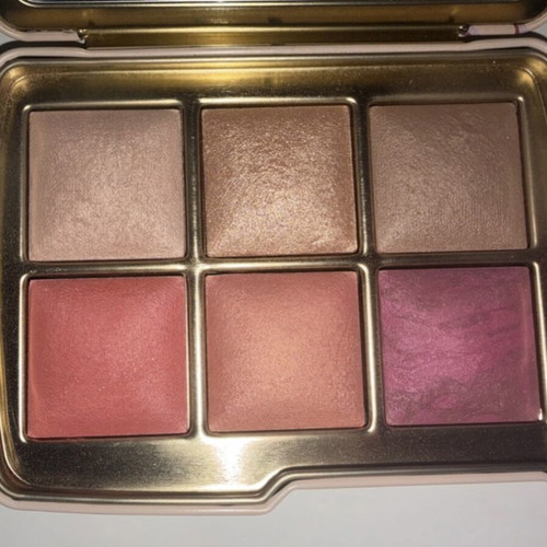 Hourglass Ambient Deer Limited Edition Palette