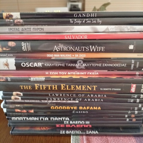 DVDs pack of 20 like new, movies