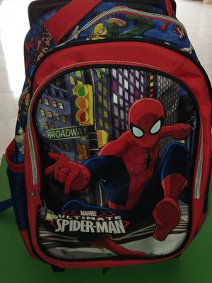 Kindergarten bag with wheels Spiderman like new