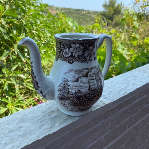Vintage Royal Tudor Ware Coaching Taverns pitcher used