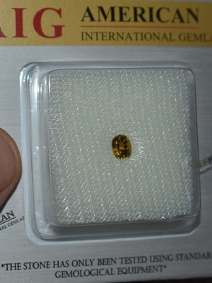 Zoisite natural 0.84 carat used with certificate and box