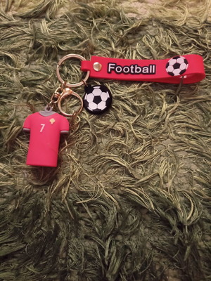 Ronaldo Keychain like new, red