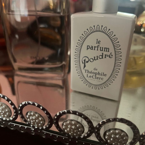 Le Parfum poudre T.LeClerc eau de parfum like new 50 ml