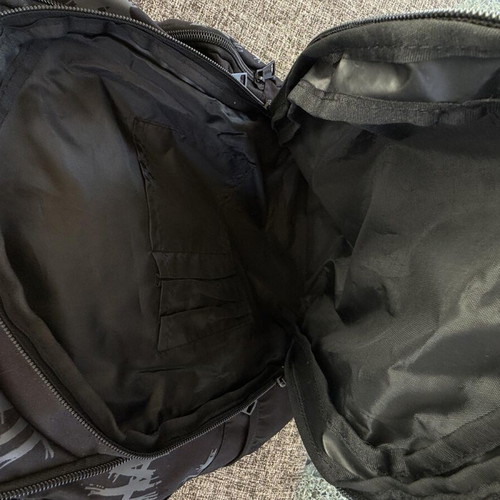 Decks black backpack like new